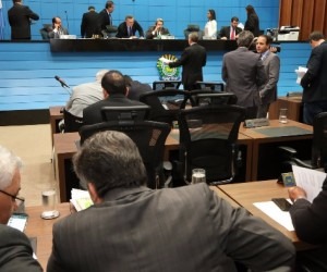 A escolha foi aprovada por 20 votos a zero - Victor Chileno e Toninho Souza / ALMS