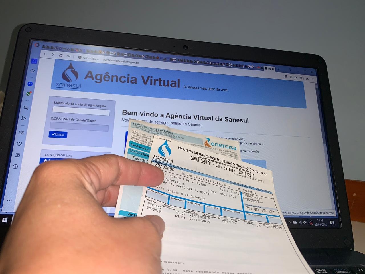 Pagar as contas em dia é o primeiro passo para garantir o planejamento doméstico mensal. ACOM/SANESUL