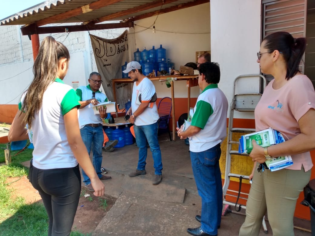 Procon Estadual orienta empresários sobre relação de consumo