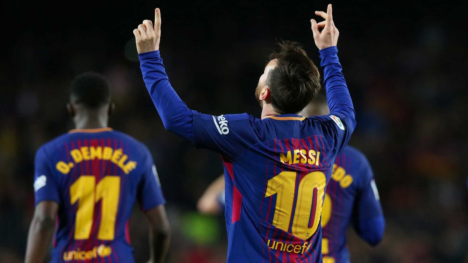 Barça vence com hat-trick de Messi e iguala recorde de invencibilidade Barça vence com hat-trick de Messi e iguala recorde de invencibilidade