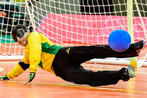 Atleta paralímpico treina para a competição do goalball –
Divulgação CPB
