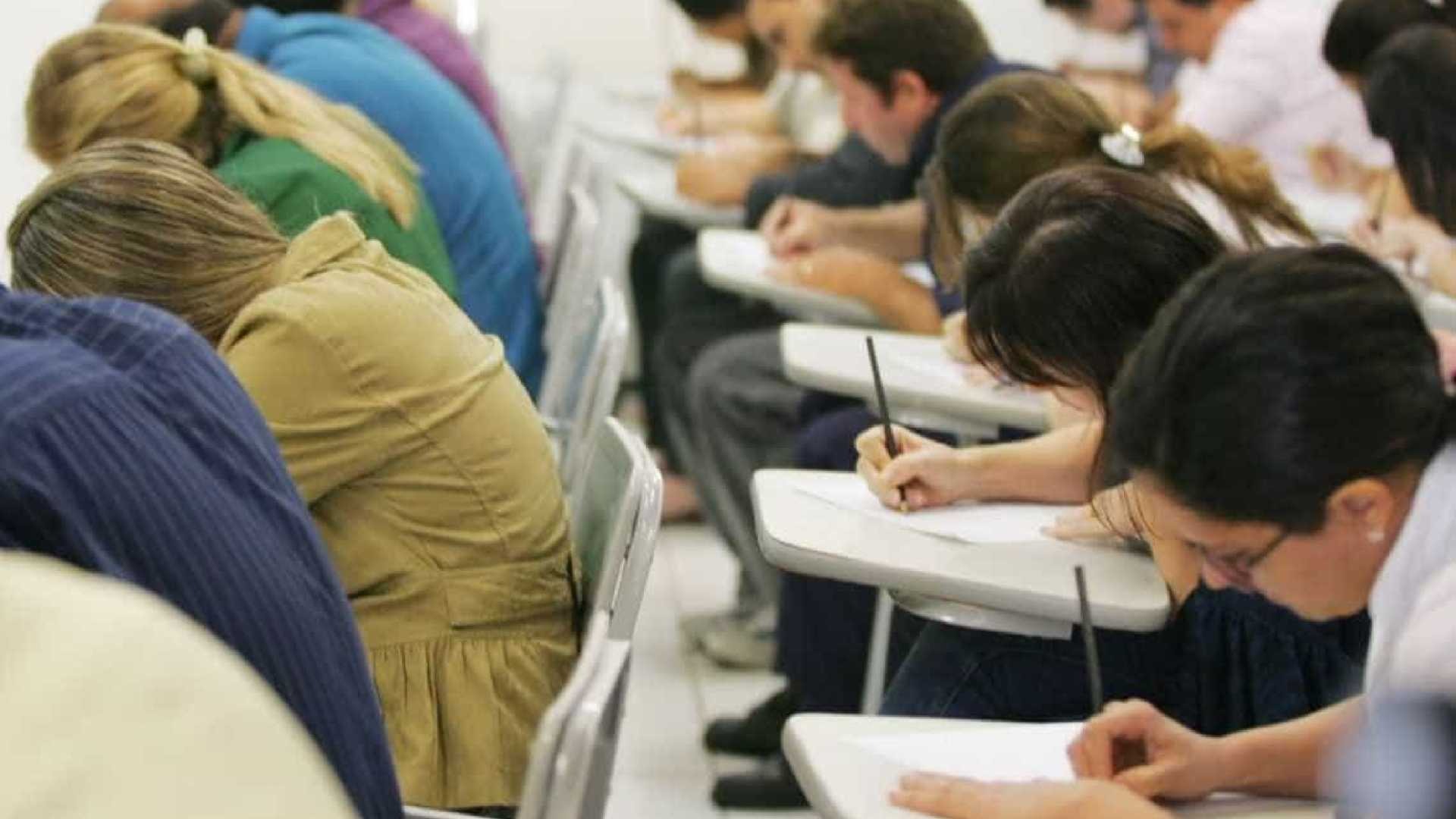 Concurso com salários de até R$ 3,7 mil encerra inscrições nesta segunda-feira Concurso com salários de até R$ 3,7 mil encerra inscrições nesta segunda-feira