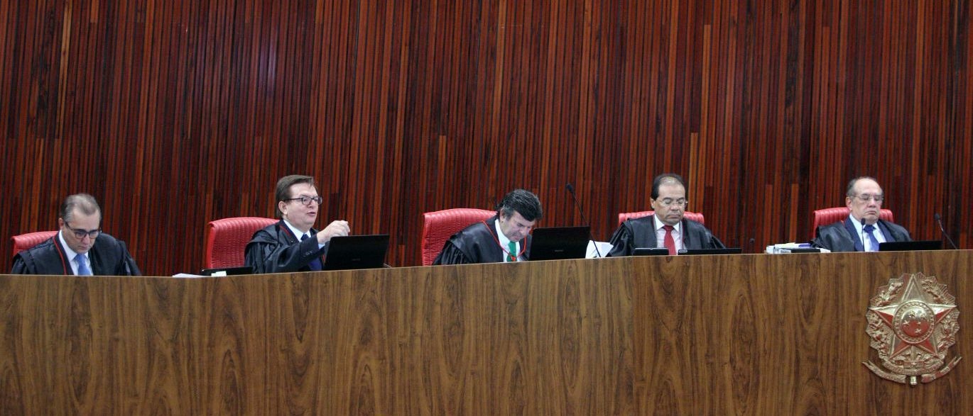 Relator vota pela cassação da chapa Dilma-Temer; sessão é interrompida Roberto Jayme/Ascom/TSE