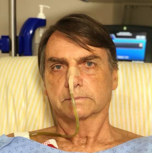 Bolsonaro tem quadro estável e faz transmissão ao vivo do hospital Reprodução/Facebook