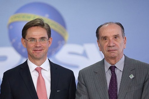 Vice-presidente da Comissão Europeia, Jyrki Katainen e o ministro das Relações Exteriores do Brasil, Aloysio Nunes durante reunião com os chanceleres do Mercosul, no Palácio do Planalto - José Cruz/Agência Brasil