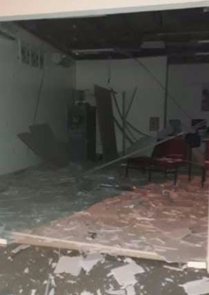 Bandidos explodem caixa eletrônico em Figueirão PM/Divulgação