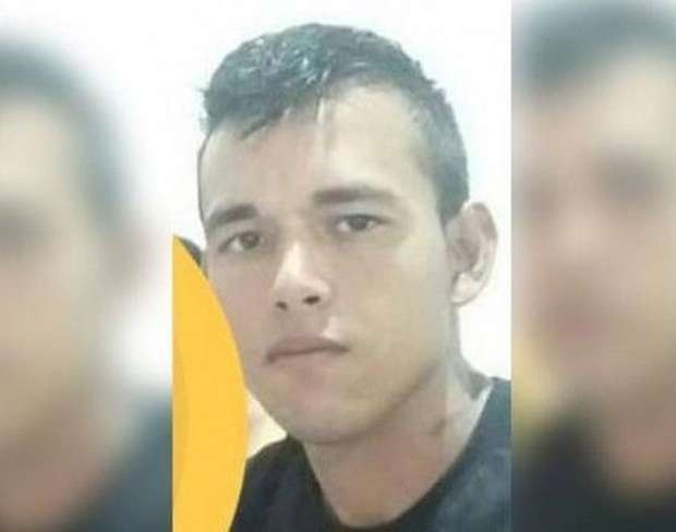 Para se vingar da ex-mulher, douradense atira nos 2 filhos e se mata (Foto:Reprodução/Facebook)