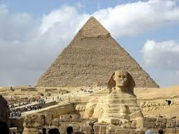 Esfinge descoberta no Egito remonta ao período de 305 e 30 a.C