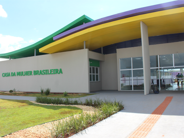 O caso foi registrado na Deam (Delegacia Especializada de Atendimento à Mulher). (Foto: Gabriela Pavão)