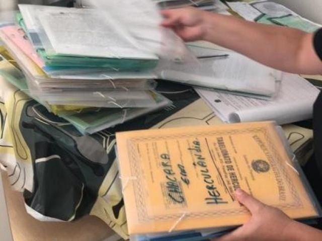 Operações da PF "Managers" e "Cem por Cento" acontecem em MS Documentos apreendidos durante os mandados de busca. Divulgação