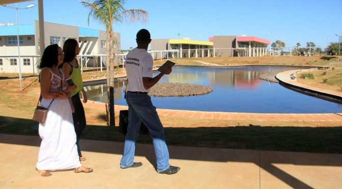 Governo do Estado investe em capacitação criando 842 vagas em cursos de pós-graduação Governo do Estado investe em capacitação criando 842 vagas em cursos de pós-graduação