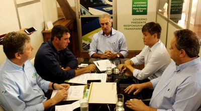 Governador anuncia safra recorde de soja em Mato Grosso do Sul Governador anuncia safra recorde de soja em Mato Grosso do Sul