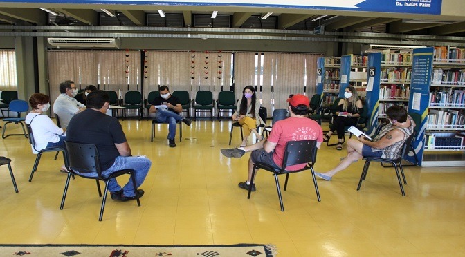 Presidente da FCMS, Mara Caseiro, se reuniu com comissões que farão a análise e seleção dos vídeos inscritos. Ricardo Gomes