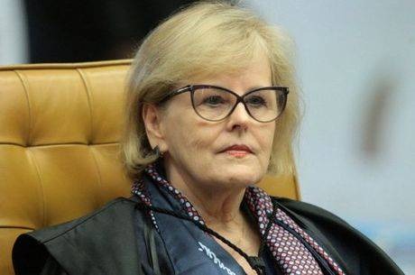 Suspeitas sobre as urnas são “descoladas da realidade”, diz Rosa Weber Suspeitas sobre as urnas são “descoladas da realidade”, diz Rosa Weber