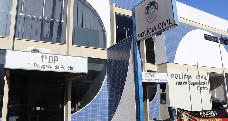 Funcionária procura a delegacia, após cliente se masturbar durante atendimento Reprodução JNE