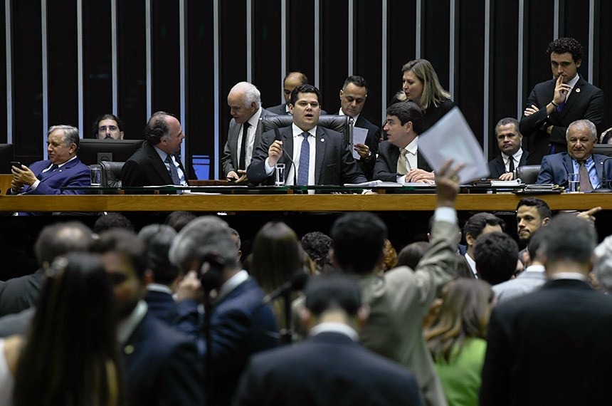 Aprovado crédito para indenizar policiais rodoviários por folgas trabalhadas Foto: Senado