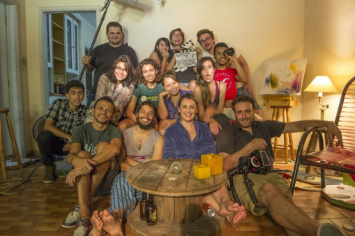 Para gravar cena de filme, produtores convocam público para balada gratuita A equipe de produção envolve 15 pessoas. (Foto: Divulgação)