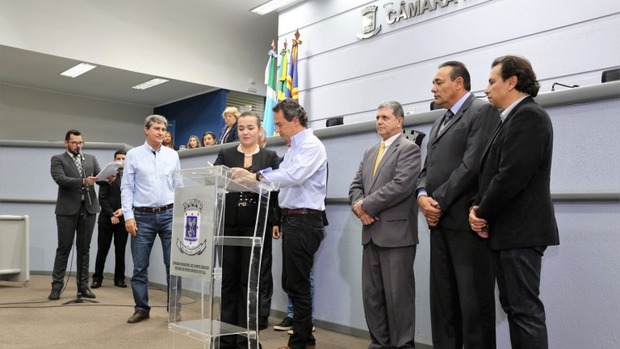 Com investimento de R$ 31 mi, pacote de obras levará infraestrutura a 30 bairros Com investimento de R$ 31 mi, pacote de obras levará infraestrutura a 30 bairros