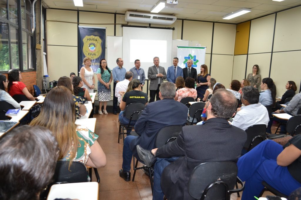 Inédita, pós-graduação para servidores é lançada pelo Governo Inédita, pós-graduação para servidores é lançada pelo Governo