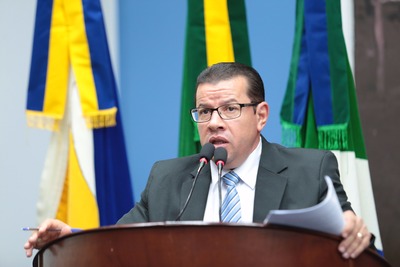 Vereador Pedro Pepa inova com atendimento a população via Whatsapp Pedro Pepa criou o canal para conectar a população com os vereadores (Foto: Eder Gonçalves)