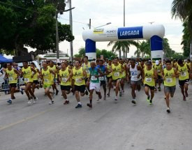 Cerca de 700 atletas participam do Circuito Corumbá de Corrida de Rua A prova foi disputada nas categorias 3, 5 e 10 quilômetros, além da caminhada de 3 quilômetros. (Foto: Divulgação)