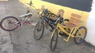 Em presídio de Nova Andradina, detentos transformam bicicletas apreendidas em cadeiras de rodas