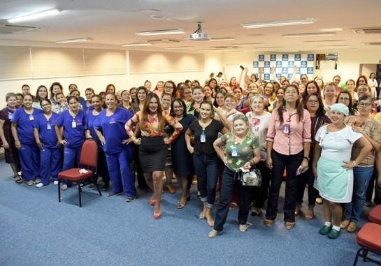 Mulheres ocupam 74% dos postos de trabalho na Santa Casa Mulheres ocupam 74% dos postos de trabalho na Santa Casa