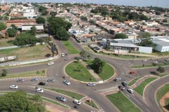 Prefeitura retoma licitação para reordenamento viário em rotatória da Mato Grosso com Nelly Martins Foto:Denilson Secreta
Projeto prevê reordenamento do trânsito na confluência entre as avenidas Nelly Martins e Mato Grosso