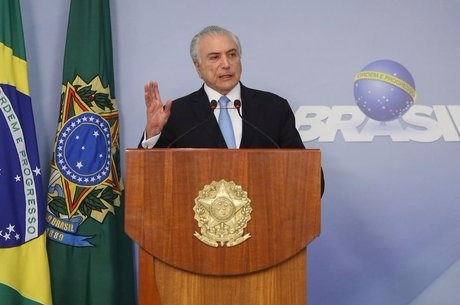 Em nota, o Planalto disse que estudos citador por Temer são focados em reduzir despesas e cortar gastos
BBC BRASIL