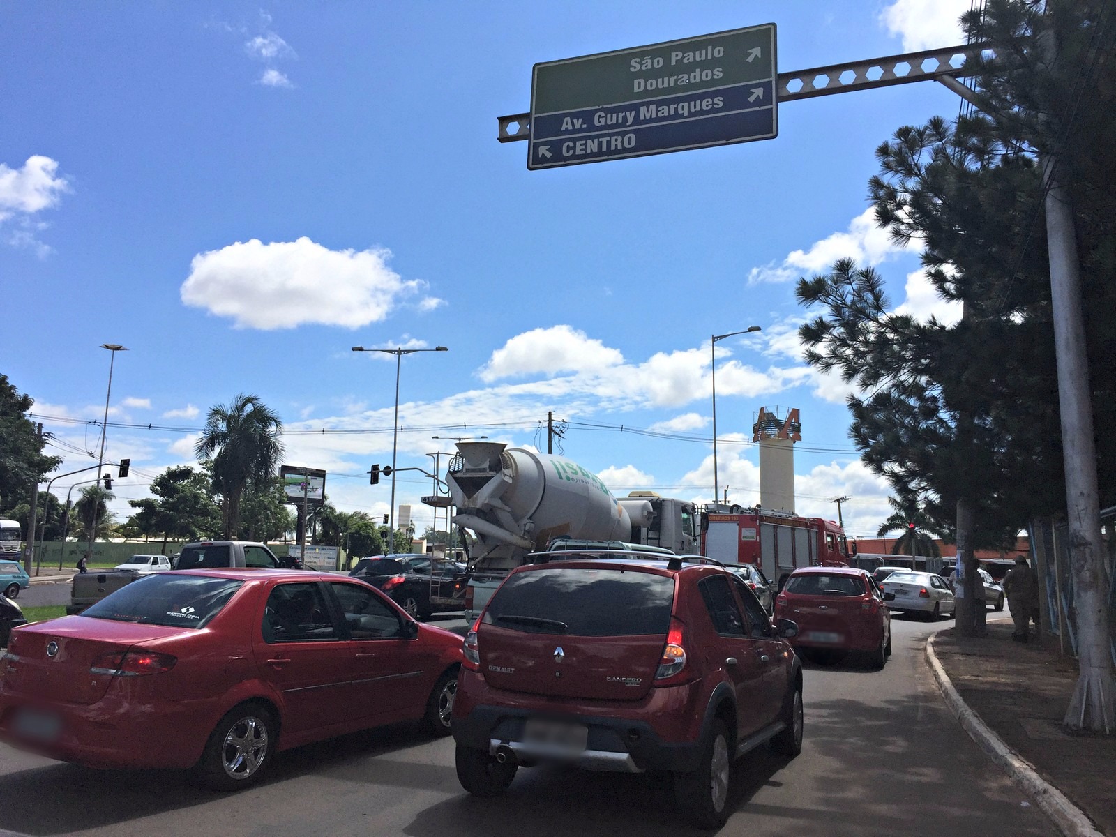Governo mantém alíquotas e divulga tabela com valor de cálculo para o IPVA 2018 Governo manteve as alíquotas do IPVA para 2018 e divulgou a tabela com valor fixado para a base de cálculo (Foto: Arquivo/Gabriela Pavão/ G1 MS)