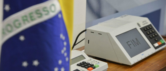 Em enquete do Senado, 93% querem novas eleições © Agência Brasil / José Cruz