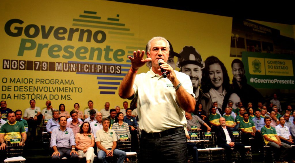 Reinaldo Azambuja destaca apoio político na viabilização do Estado Reinaldo Azambuja discursa durante o lançamento do pacote de R$ 4,2 bilhões em obras. Chico Ribeiro