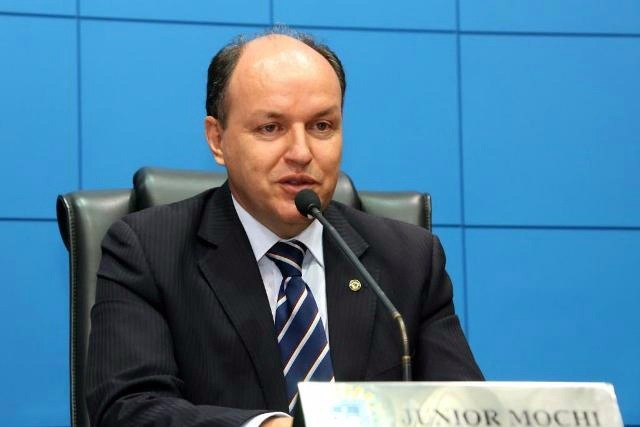 O deputado estadual Junior Mochi (PMDB) passaria o cargo para o ex-governador André Puccinelli no próximo sábado,
 (Foto: Assembleia Legislativa/Divulgação)