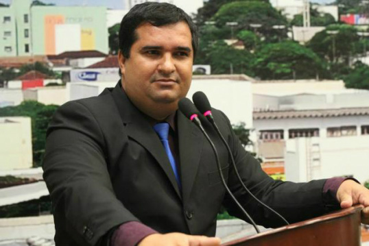 Vereador Madson recomenda manutenção de estradas rurais