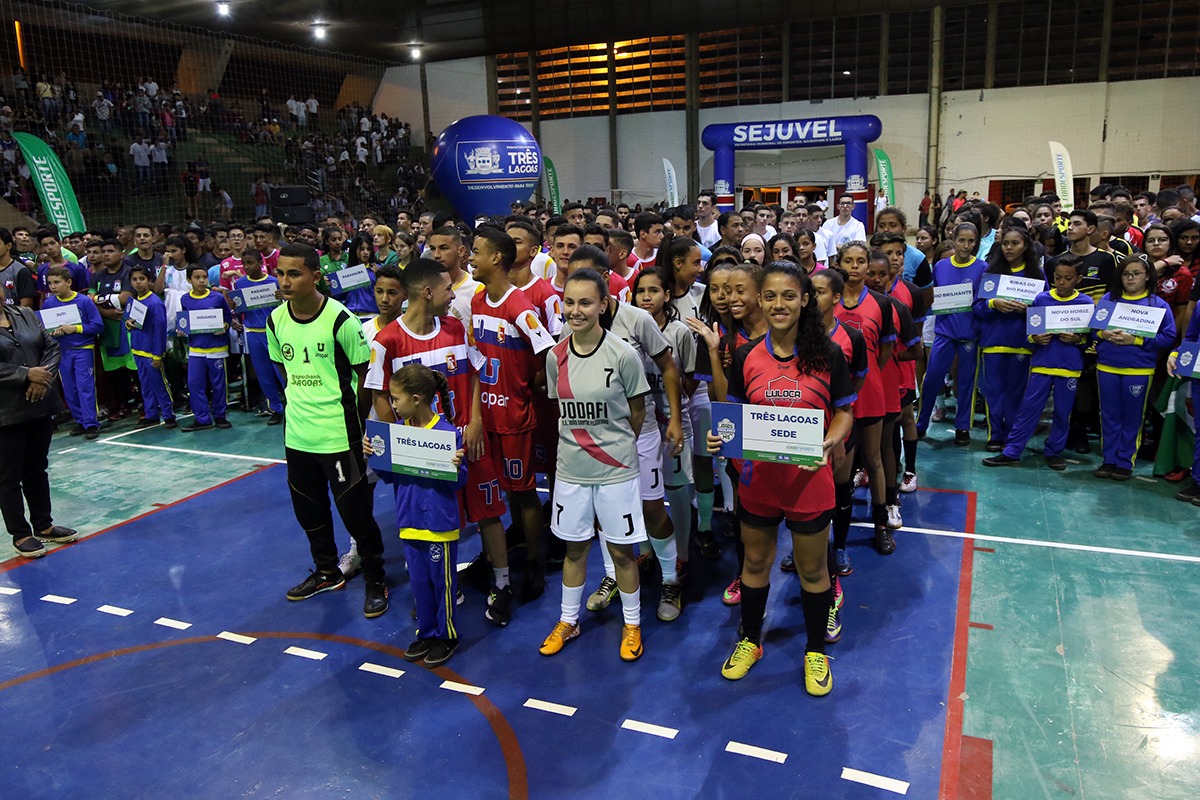 Três Lagoas recebe mais de 1,1 mil participantes para os Jogos Escolares Três Lagoas recebe mais de 1,1 mil participantes para os Jogos Escolares