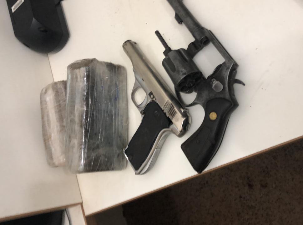 Guarda Municipal apreende droga e armas no interior