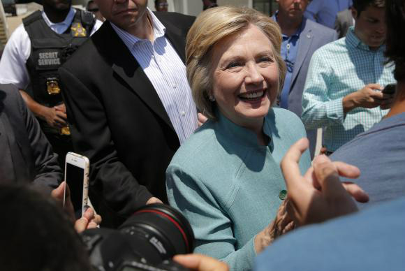 Hillary Clinton em campanha para disputar as eleições presidenciais pelo partido Democrata norte americanoDominick Reuter/Agencia Lusa