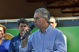 Reinaldo anunciou hoje redução de valor da taxa de vistoria. (Foto: Marcelo Calazans)