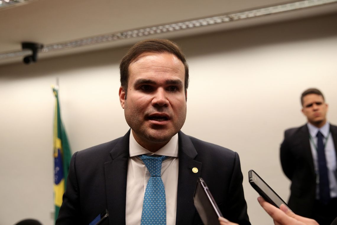 Relator da LDO pode deixar com Executivo reajuste de servidores Wilson Dias/Agência Brasil