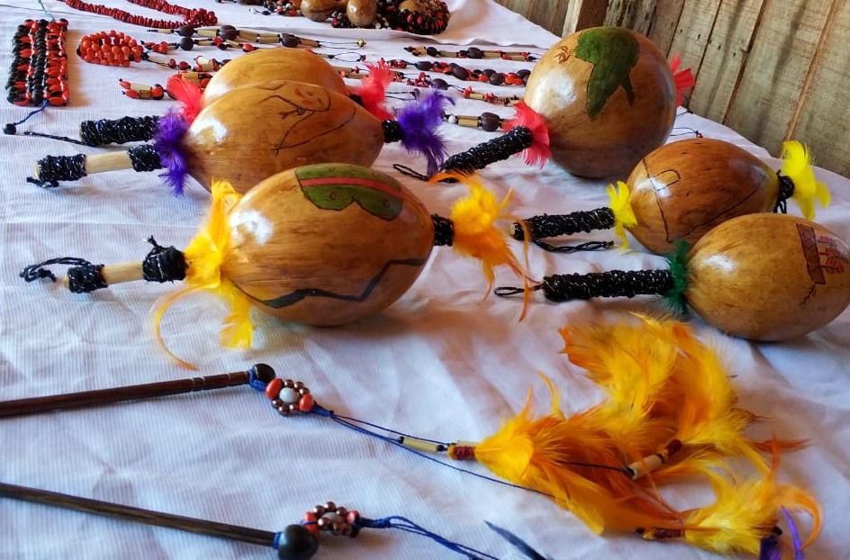 Feira da Mulher Indígena vai reunir sessenta artesãs na Praça Antonio João Artesanato Indígena vai ganhar novo impulso com a realização da Feira da Mulher Indígena. Assecom