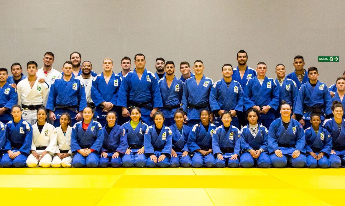A caminho da Europa, seleção de judô se blinda contra coronavírus Lincoln Chaves