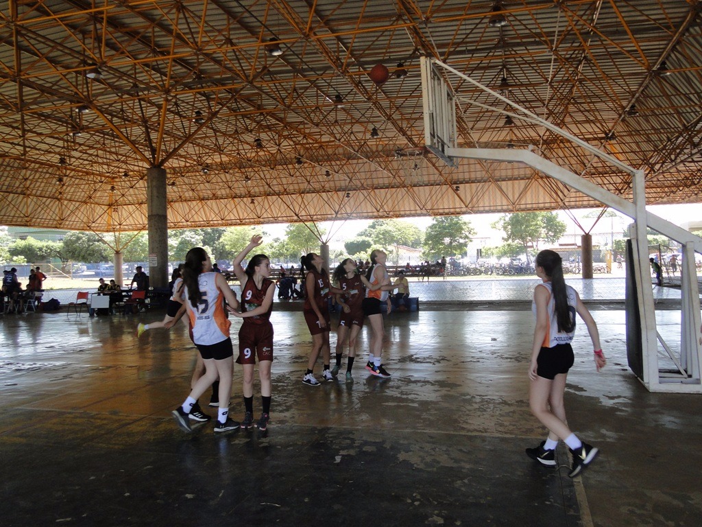 Jogos da Juventude definem os campeões do voleibol e do basquetebol Divulgação