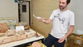 O paleontólogo Rodrigo Santucci é o coordenador da pesquisaValter Campanato/Agência Brasil