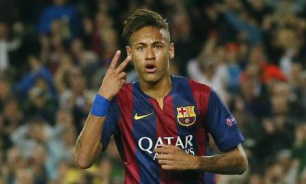 Barcelona e Bayern de Munique estão na semifinal da Liga dos Campeões da Uefa Neymar marcou dois para o Barcelona sobre o PSG ainda no primeiro tempo Foto: Albert Gea / REUTERS