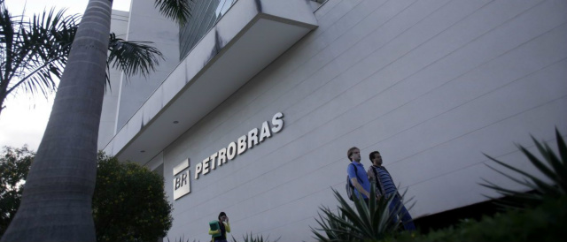 Empresas investigadas dão prejuízo de R$ 20 bilhões à Petrobras © Reuters