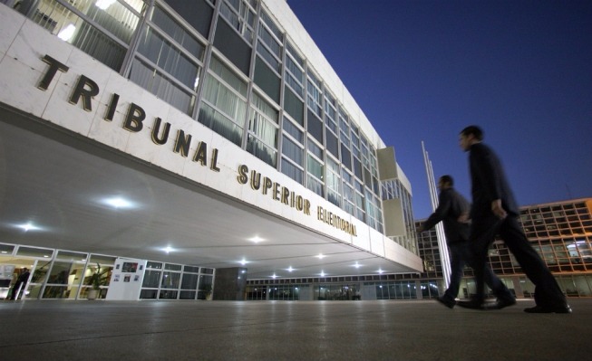 TSE pede que governo mude início do horário de verão de 2018 devido às eleições