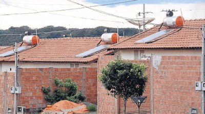 Com garantia de 25 anos, o sistema de energia solar fotovoltaica se paga em menos de seis anos, dependendo do consumo - Foto: Gerson Oliveira/Correio do Estado