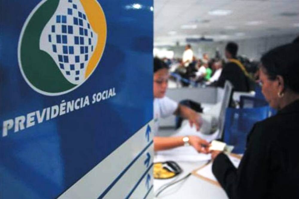 Trabalhador intermitente terá acesso mais difícil à Previdência A Receita Federal informou nesta sexta-feira que a Caixa prepara uma atualização no Sistema Empresa de Recolhimento do FGTS e Informações à Previdência Social (Sefip) que permitirá aos intermitentes complementar a contribuição à Previdência. (Arquivo/Agência Brasil)