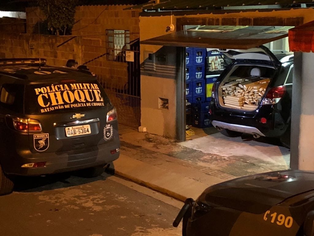 Choque apreende carregamento de maconha com destino a Minas Gerais Choque/Divulgação