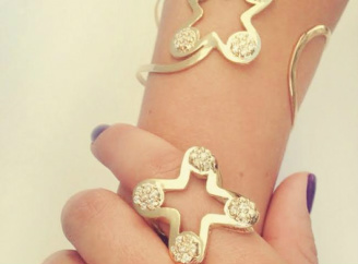 Anel e bracelete tem 18k e 1.96 de brilhantes. (Divulgação)